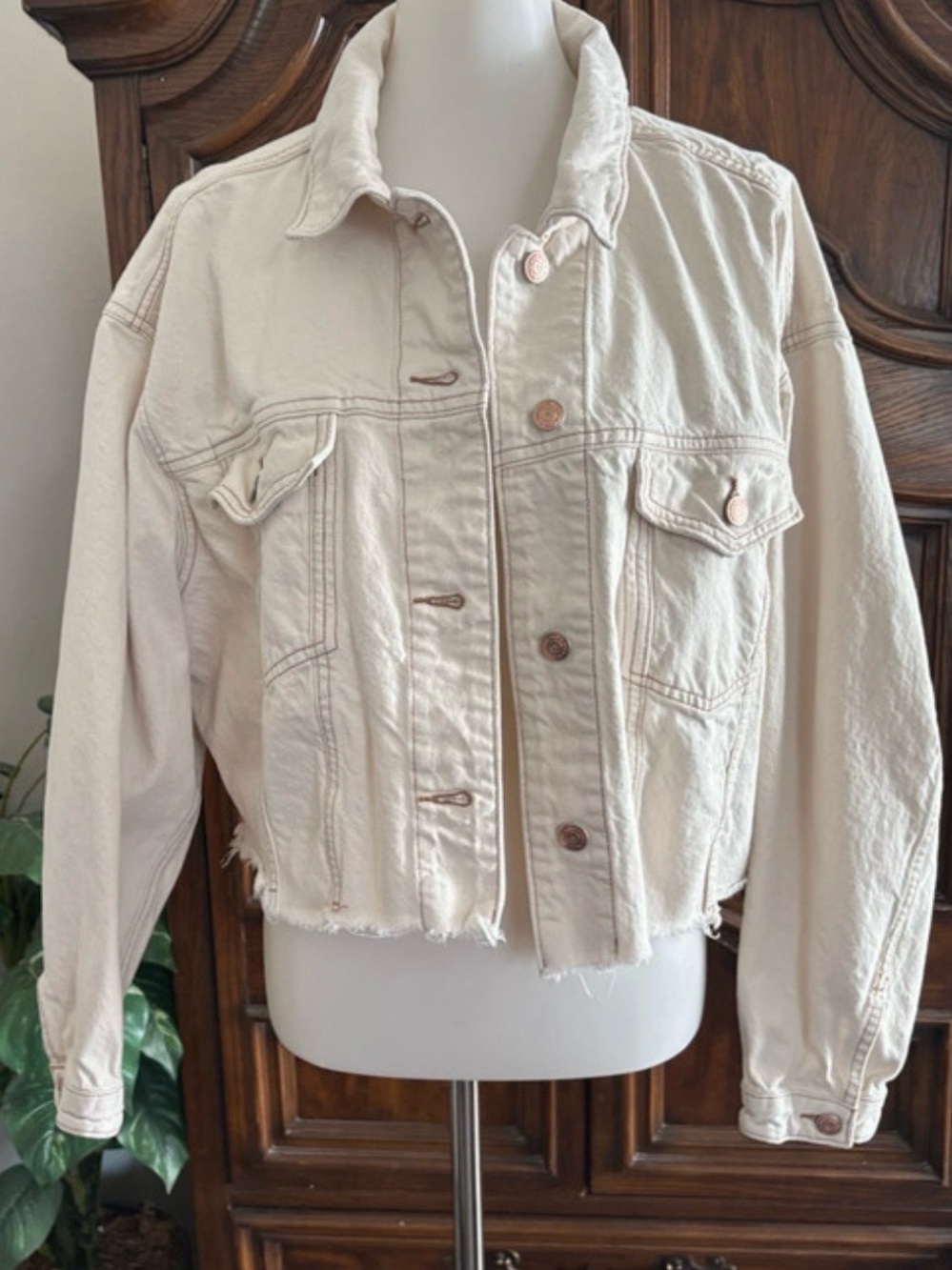 Wild Fable cream cropped denim jacket